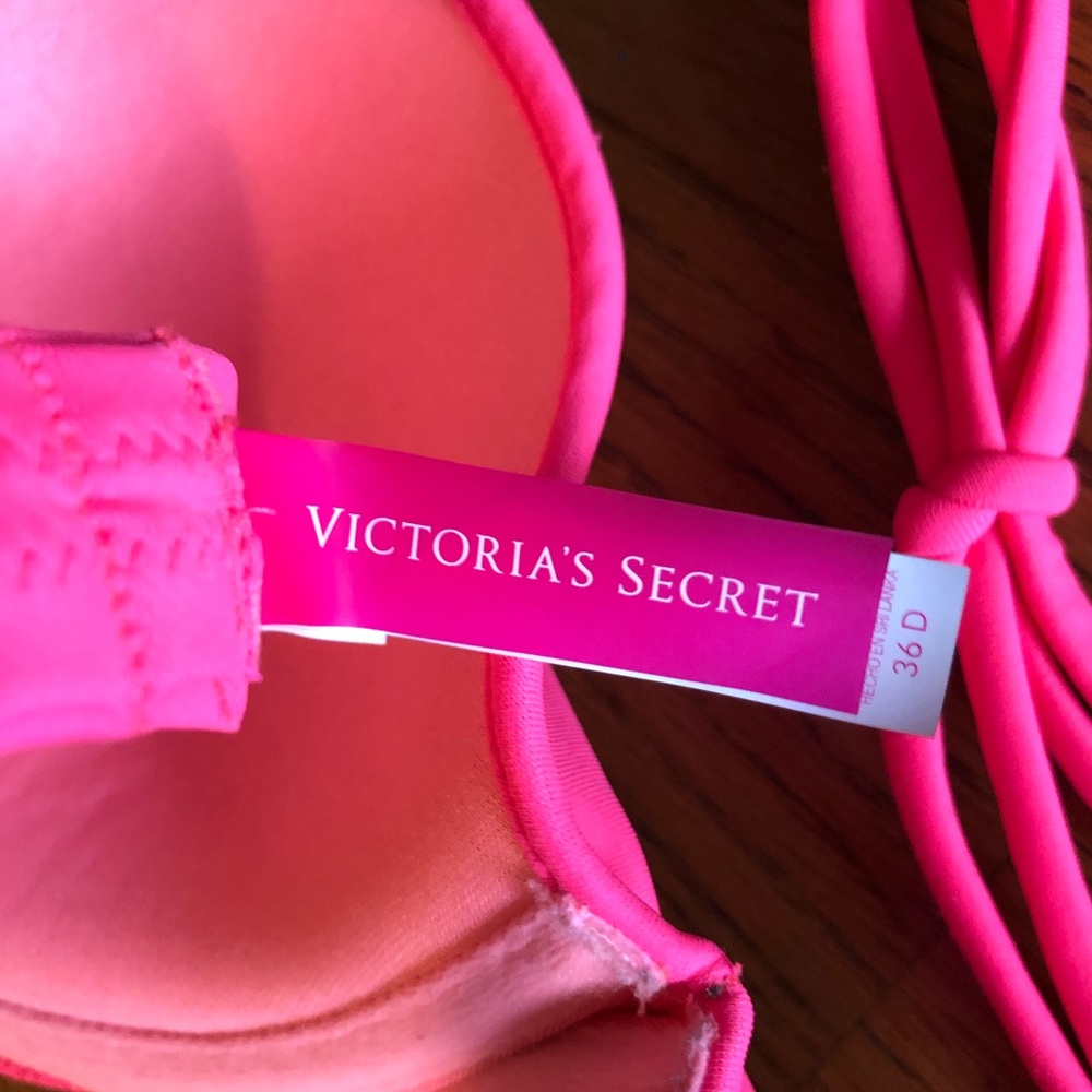 Victoria’s Secret Swim Top 36D EUC - Picture 3 of 5